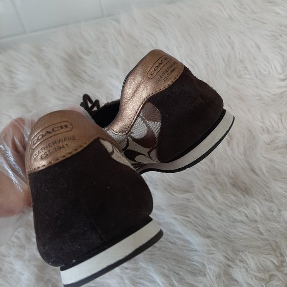 Coach Women's Metallic Gold and Brown Signature Lace Up Sneakers Size: 7.5M - Picture 3 of 7